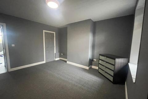 1 bedroom flat to rent, 80 Bridge Street