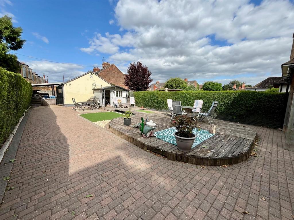 Rear Garden.jpg