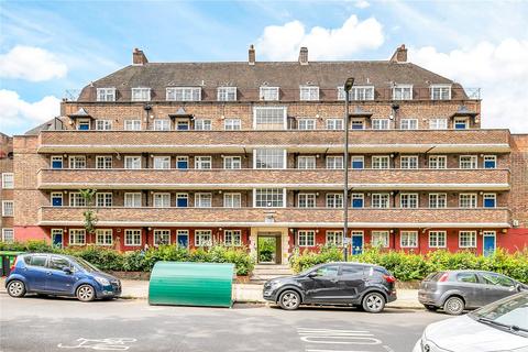 Albion Avenue, London, SW8