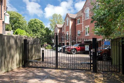5 bedroom semi-detached house for sale, Elm Tree Court, Leicester LE2
