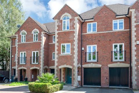 Elm Tree Court, Leicester LE2