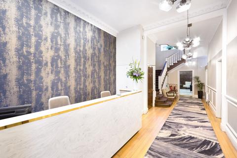 Office to rent, 3-4 Devonshire St London W1W 5DT