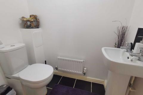 undefined, Guardian Way, Luton LU1