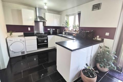 undefined, Guardian Way, Luton LU1
