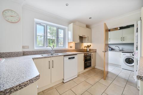 10 Jubilee Close, Torrington, EX38 7DR