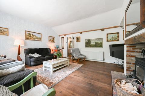 undefined, Ibsley, Ringwood, BH24