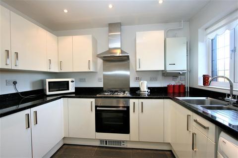 undefined, Grovebury Gardens, Park Street, St. Albans