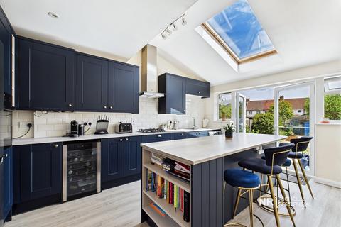 51a Church Lane, Chessington, KT9 2DN