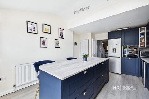 51a Church Lane, Chessington, KT9 2DN