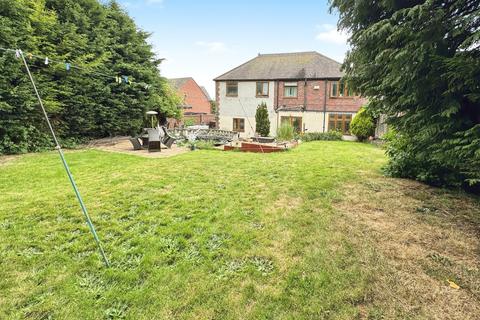 undefined, Burton Road, Castle Gresley, Swadlincote, Derbyshire, DE11