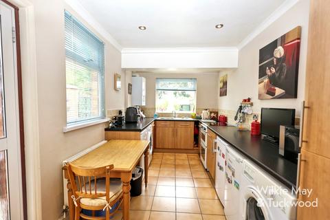 2 bedroom terraced house for sale, Southgate Avenue, Bridgwater TA6