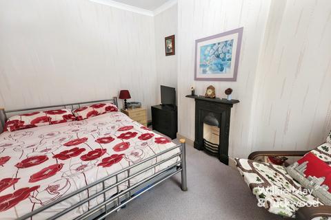 2 bedroom terraced house for sale, Southgate Avenue, Bridgwater TA6