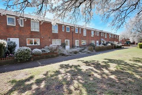 3 bedroom terraced house for sale, Hackney Close, Borehamwood