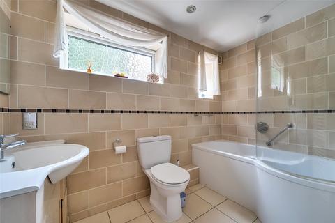 8 Yester Road, Chislehurst, BR7 5LT