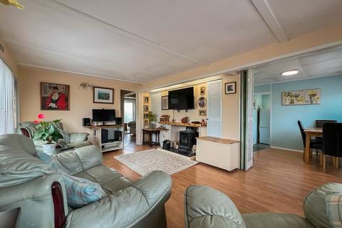 2 bedroom park home for sale, Fayre Oaks Park, Kings Acre, Hereford, HR4