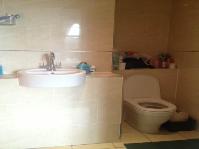 En-suite.