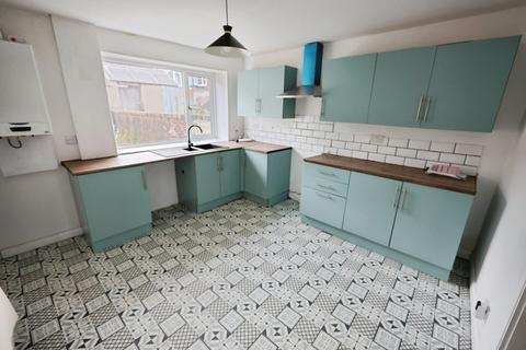2 bedroom terraced house to rent, Garden Street, Newfield