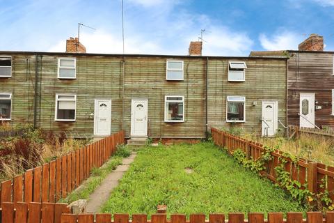 2 bedroom terraced house to rent, Garden Street, Newfield