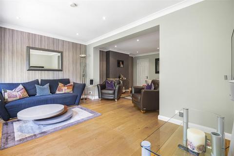undefined, Cedar Rise, Southgate, N14