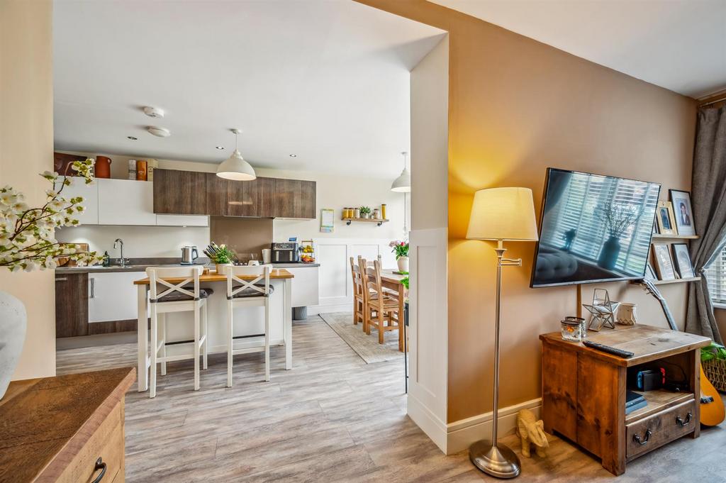 Living Room to Kitchen-Diner.jpg