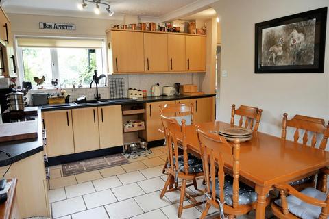3 bedroom semi-detached house for sale, Pottows Field, Cherhill, Calne