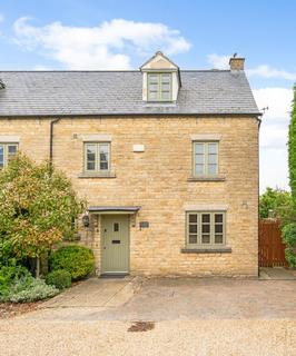 undefined, Landgate Yard, Stow on the Wold, Gloucestershire, GL54