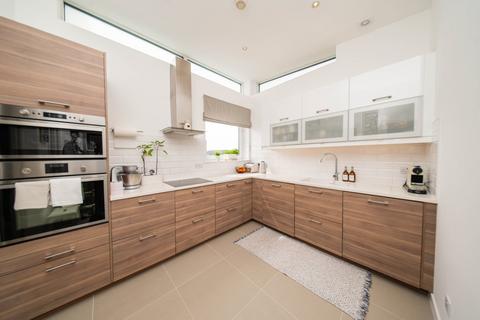 3 bedroom flat for sale, 4/19 Colonsay View, West Granton, Edinburgh, EH5