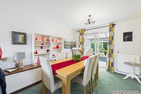 3 bedroom detached house for sale, Fferm Llidiart Werdd, Coedpoeth, Wrexham