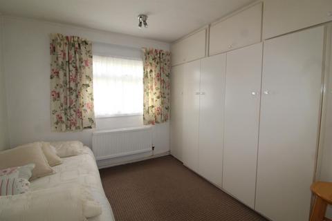 2 bedroom mobile home for sale, Barnet Road, Barnet EN5