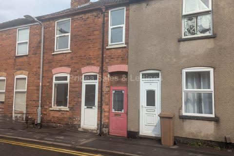2 bedroom terraced house to rent, Cross St, Lincoln