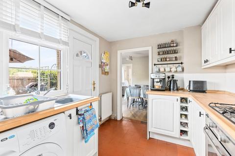2 bedroom end of terrace house for sale, Stevenage Road, Hitchin
