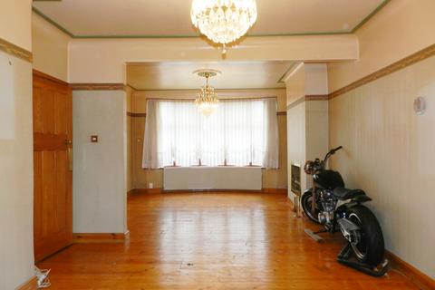 3 bedroom terraced house for sale, Ladysmith Road, Enfield EN1