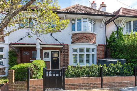 4 bedroom terraced house for sale, Bracken Avenue, London, SW12
