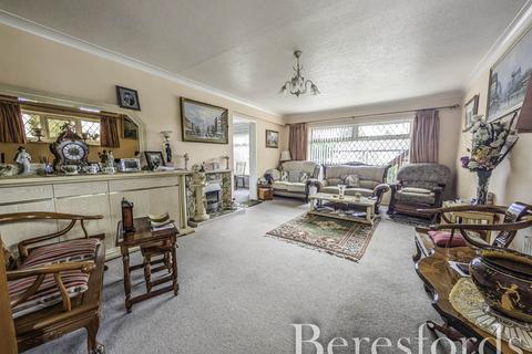 3 bedroom bungalow for sale, Mersea Road, Colchester, CO2