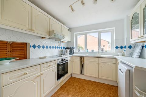 4 bedroom link detached house for sale, Kestrel Way, Berkshire RG41