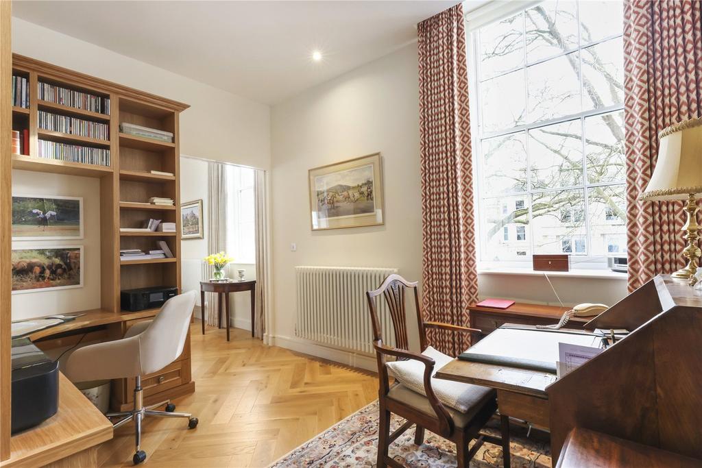 Study/ Bedroom