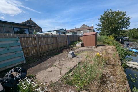 Plot for sale, Mooring 2, Unit 21, Keynsham, Bristol BS31 1ST