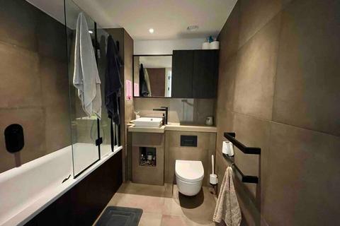 1 bedroom apartment to rent, Exchange Gardens, London SW8
