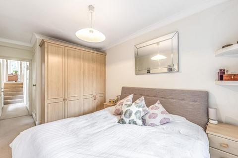 2 bedroom flat for sale, Hemstal Road, West Hampstead, London, NW6