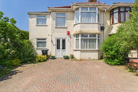 4 bedroom end of terrace house for sale