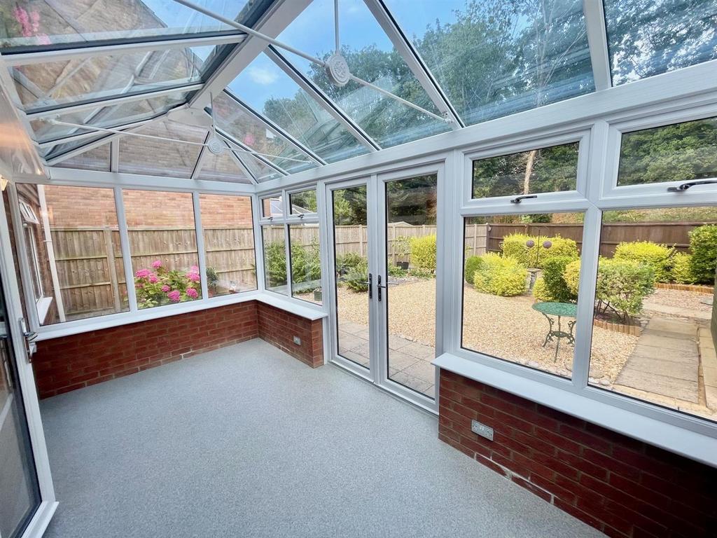 Conservatory 2.jpg