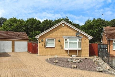 2 bedroom detached bungalow for sale, Merlin Close, Hull