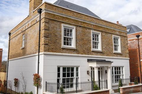 undefined, Brunswick Gardens, 31 Chilbolton Avenue, Winchester, Hampshire, SO22