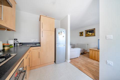 undefined, Brosse Way, Bromley