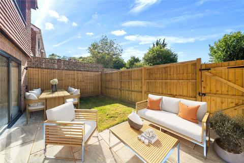 3 bedroom terraced house for sale, Birtley Road, Guildford GU5