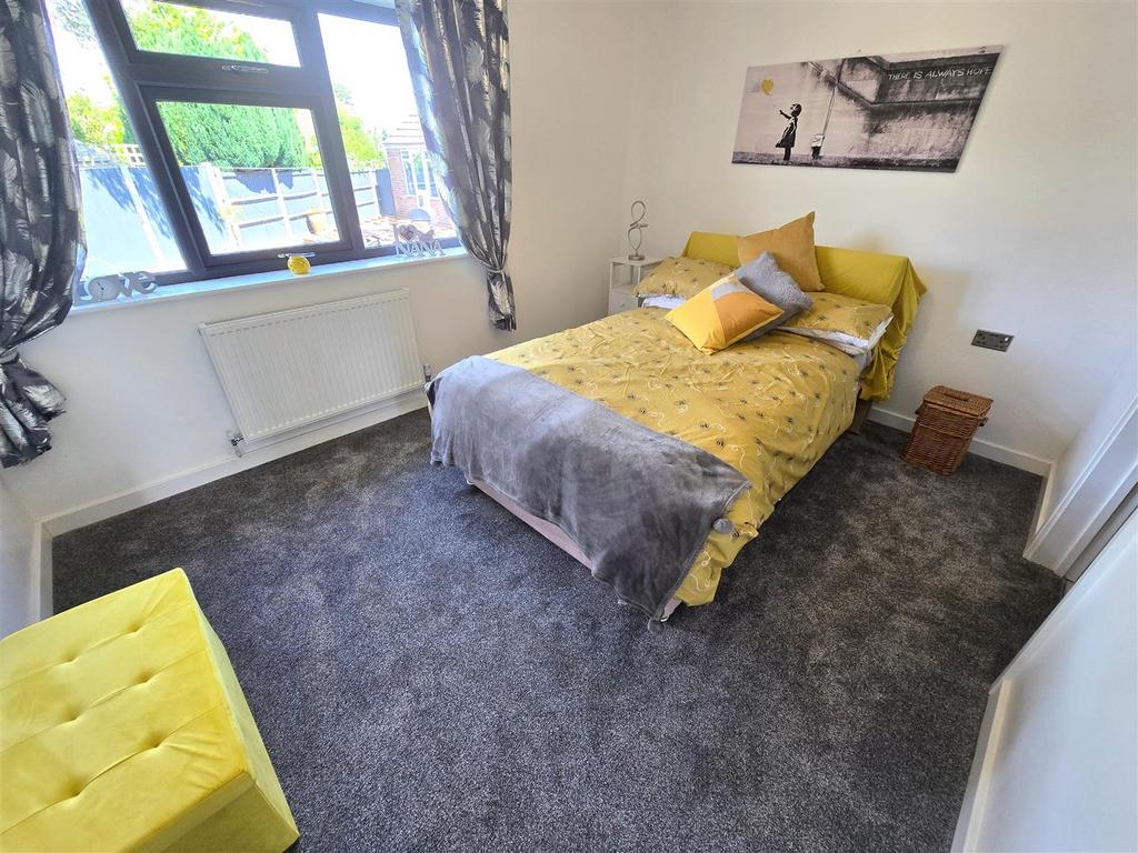Bungalow Bedroom 2
