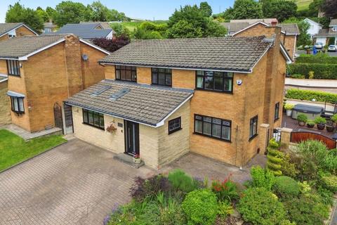 4 bedroom detached house for sale, Oakcroft, Stalybridge, Cheshire, SK15 2UQ