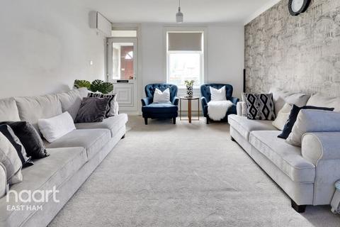 undefined, Roman Road, London