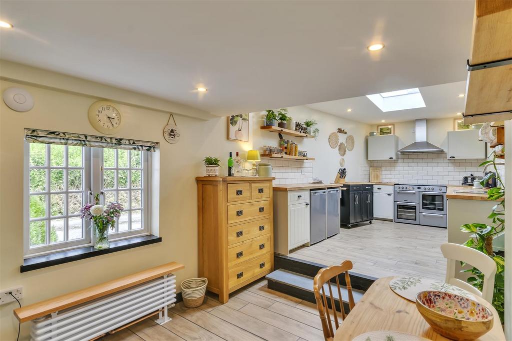 Breakfast Room