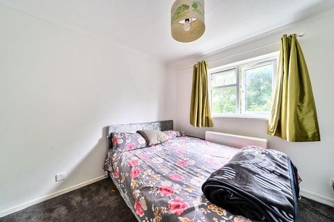 undefined, Concord Close, Northolt, Middlesex